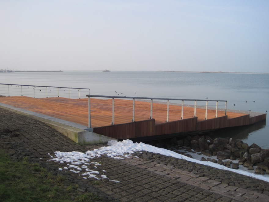Trappen & steigers aan de kust, Lelystad